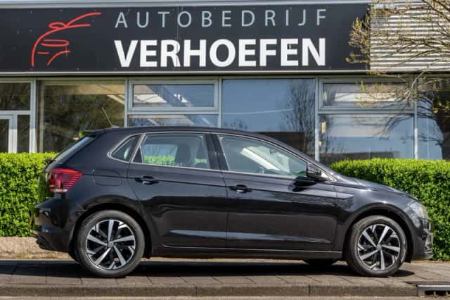 Volkswagen Polo (2018) thumbnail 6