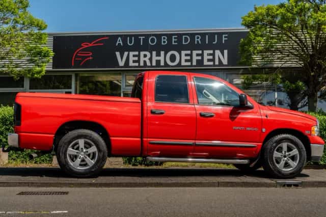 Dodge RAM (2004) thumbnail 4