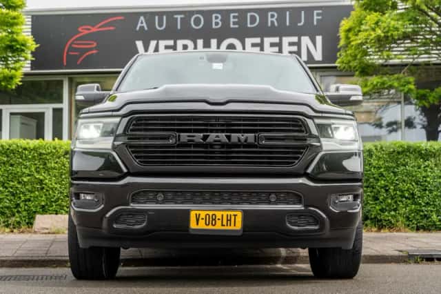 Dodge Ram (2019) thumbnail 4