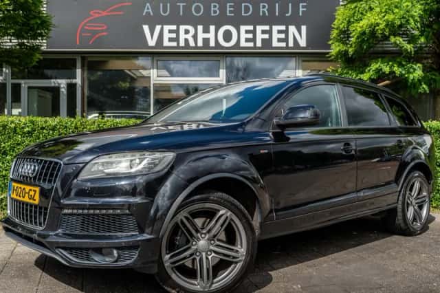 Audi Q7 (2010) thumbnail 1