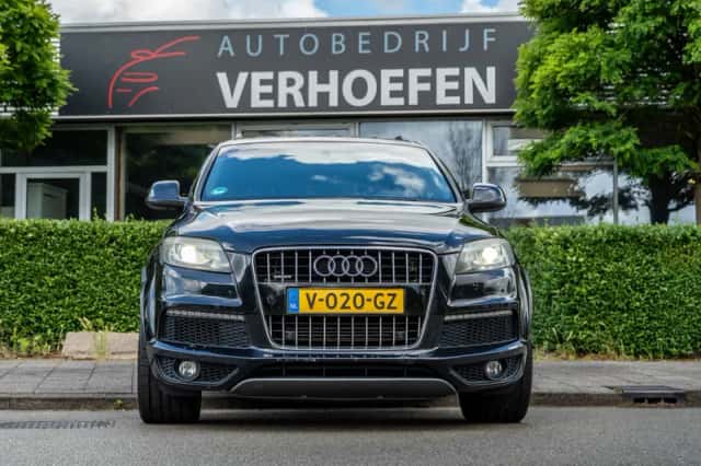 Audi Q7 (2010) thumbnail 4