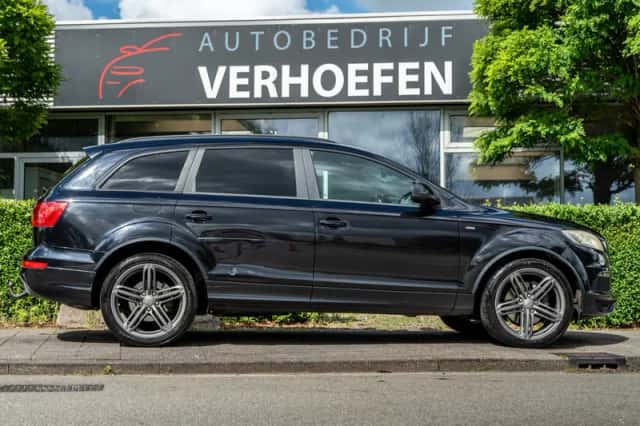 Audi Q7 (2010) thumbnail 6