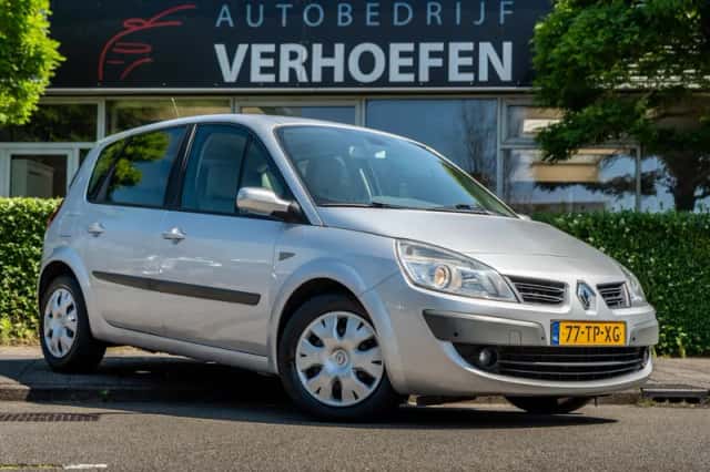 Renault Scénic (2007) thumbnail 5