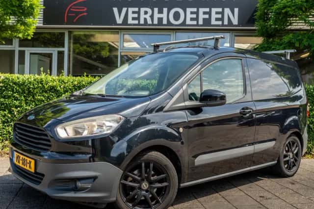 Ford Transit Courier (2014) thumbnail 1