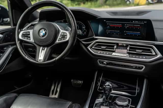 BMW X5 (2020) thumbnail 3
