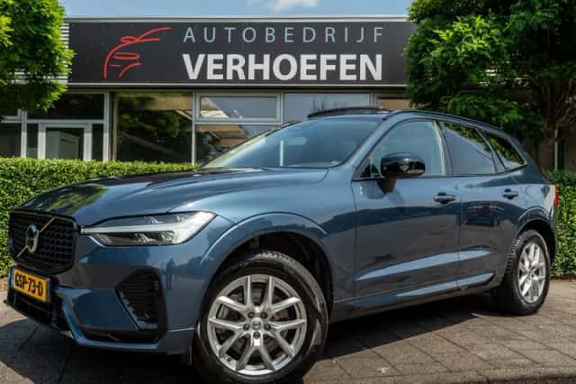 Volvo XC60 (2022) thumbnail 1