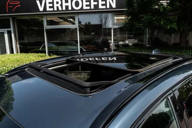 Volvo XC60 (2022) thumbnail 4