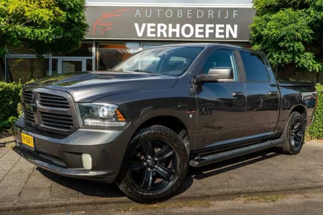 Dodge RAM (2016) thumbnail 1