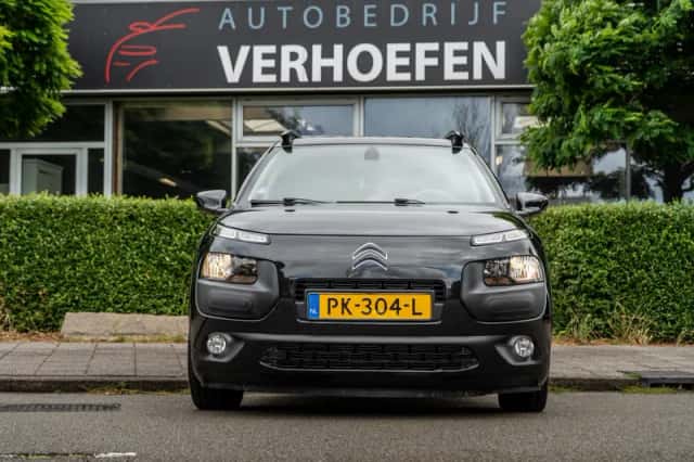 Citroën C4 Cactus (2017) thumbnail 4