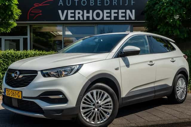 Opel Grandland X (2019) thumbnail 1