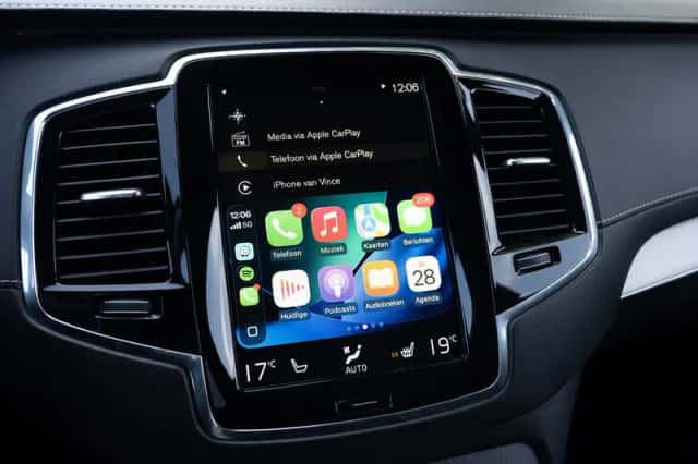 Volvo XC90 (2019) thumbnail 3
