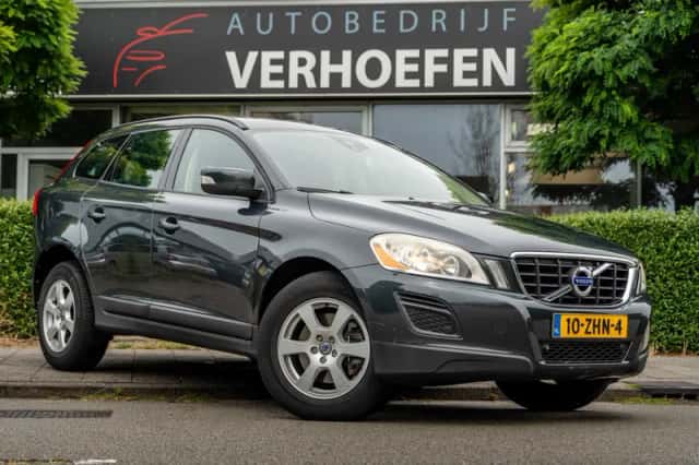 Volvo XC60 (2012) thumbnail 5