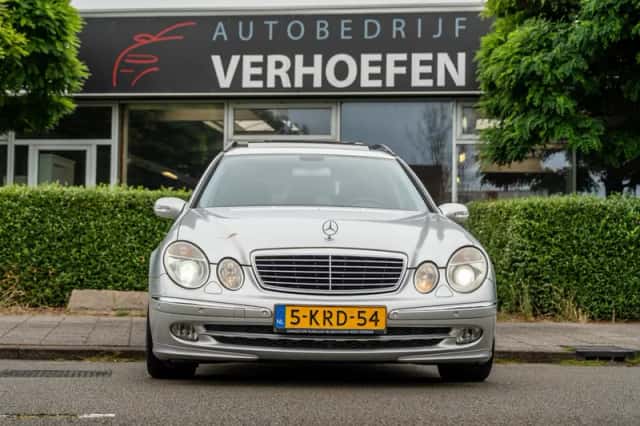 Mercedes-Benz E-Klasse (2005) thumbnail 5