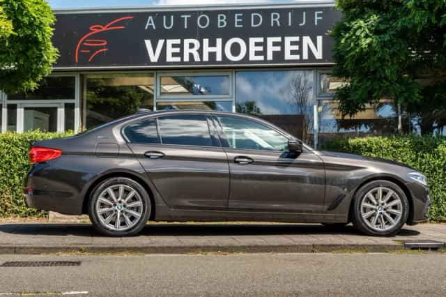 BMW 5-Serie (2018) thumbnail 6