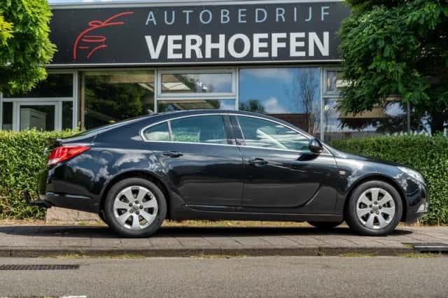 Opel Insignia (2012) thumbnail 6