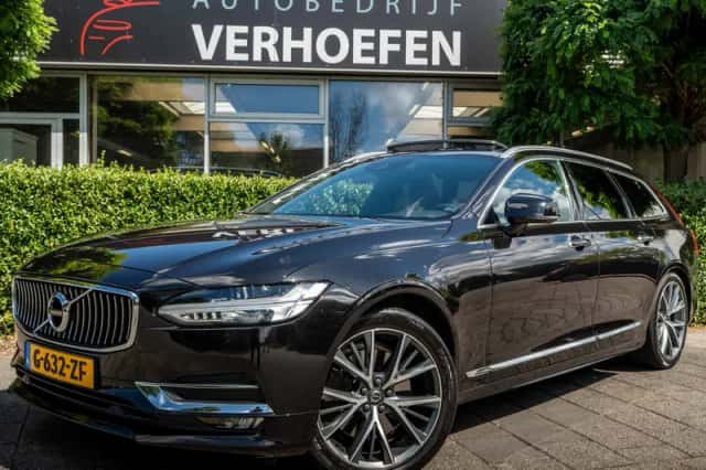 Volvo V90 (2020) thumbnail 1
