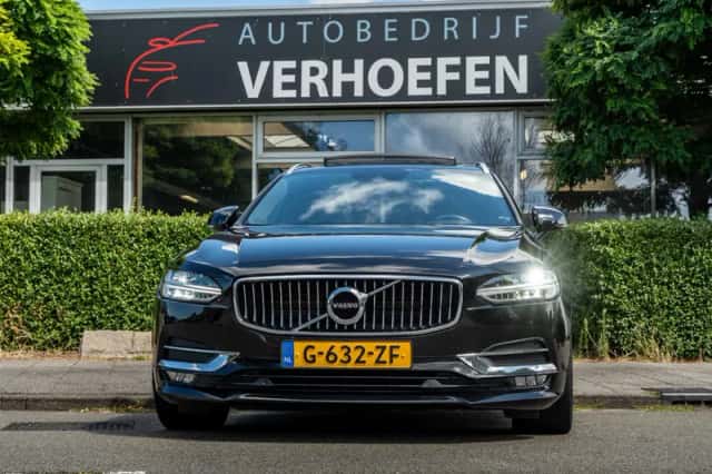 Volvo V90 (2020) thumbnail 4