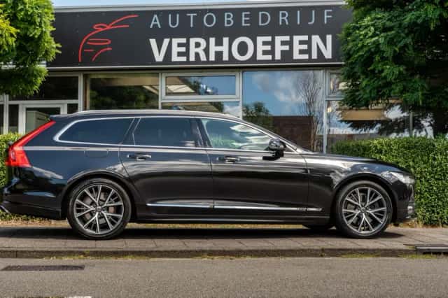 Volvo V90 (2020) thumbnail 6