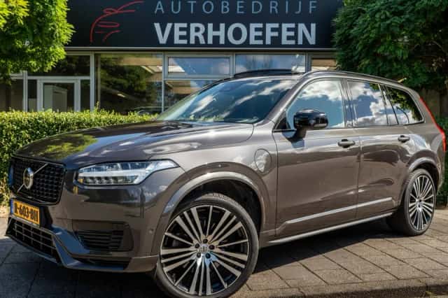 Volvo XC90 (2022) thumbnail 1