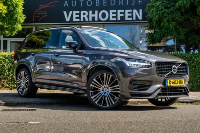 Volvo XC90 (2022) thumbnail 5