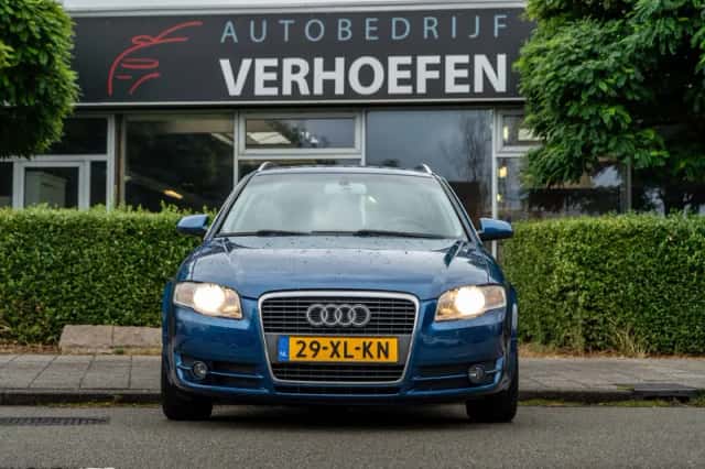 Audi A4 (2007) thumbnail 3
