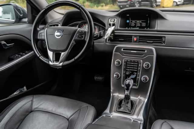 Volvo V70 (2014) thumbnail 2
