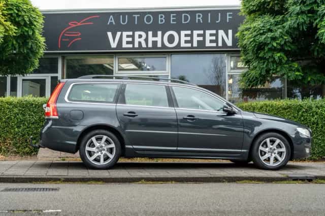 Volvo V70 (2014) thumbnail 6