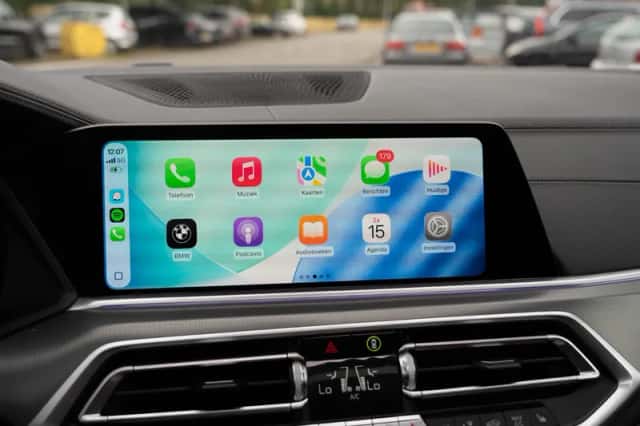 BMW X5 (2020) thumbnail 3