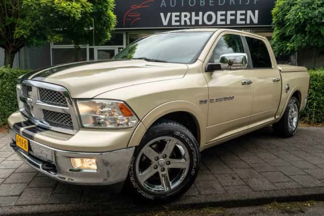 Dodge Ram (2011) thumbnail 1
