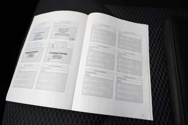 Toyota RAV4 (2011) thumbnail 3