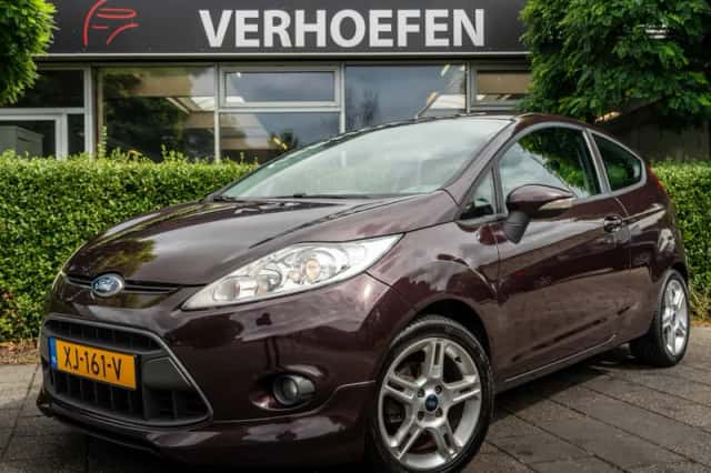 Ford Fiesta (2009) thumbnail 1