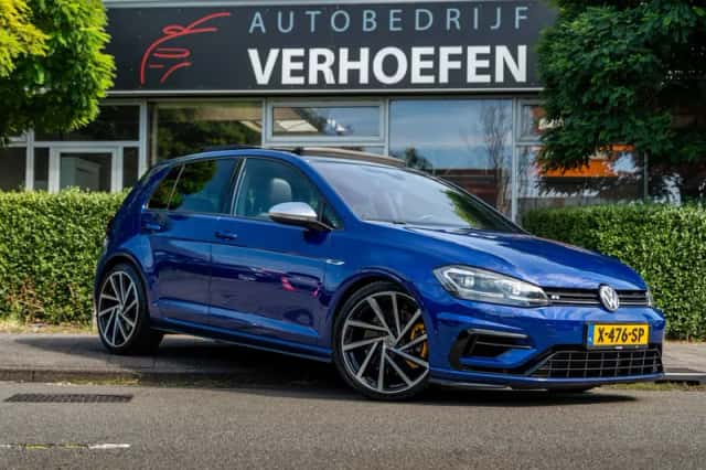 Volkswagen Golf (2017) thumbnail 6
