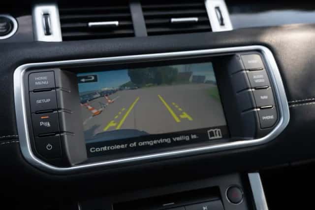Land Rover Range Rover Evoque (2014) thumbnail 4