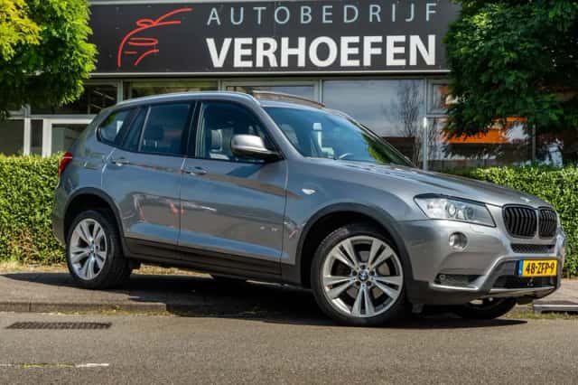 BMW X3 (2012) thumbnail 6