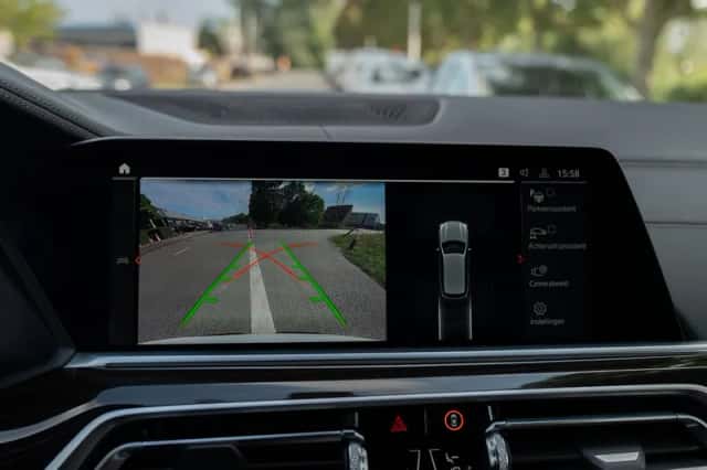 BMW X5 (2019) thumbnail 3