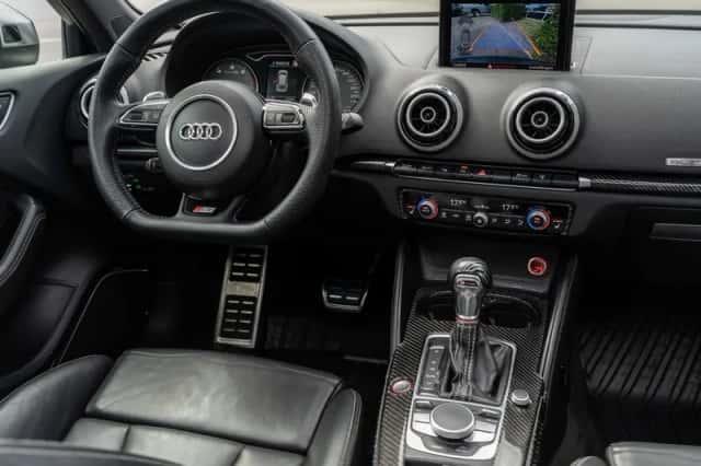 Audi A3 (2013) thumbnail 2