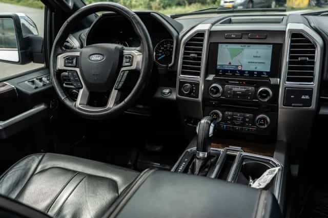 Ford F150 (2017) thumbnail 2
