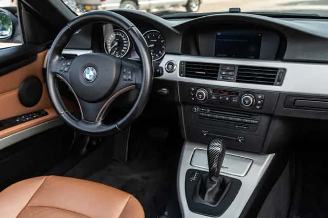 BMW 3-Serie (2008) thumbnail 2