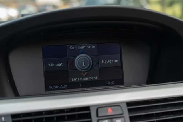 BMW 3-Serie (2008) thumbnail 3