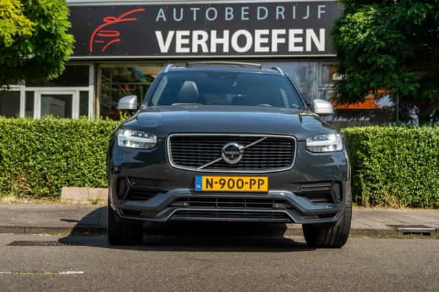 Volvo XC90 (2018) thumbnail 5