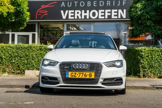 Audi A3 (2015) thumbnail 5