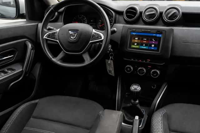 Dacia Duster (2020) thumbnail 2