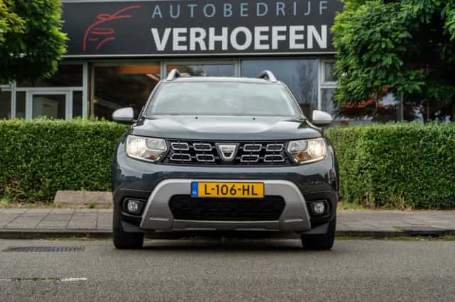 Dacia Duster (2020) thumbnail 4