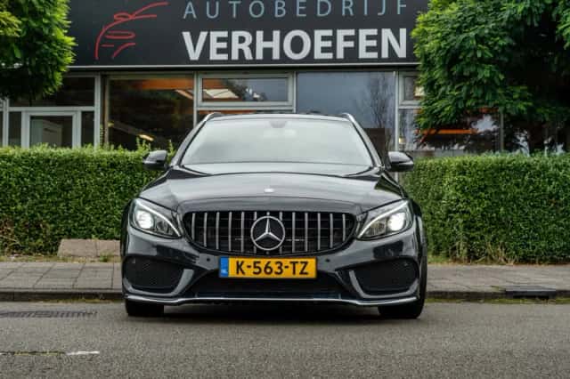 Mercedes-Benz C-Klasse (2015) thumbnail 4