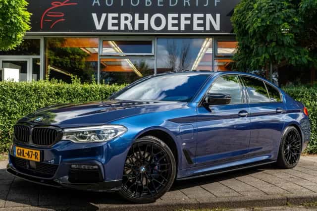 BMW 5-Serie (2018) thumbnail 1
