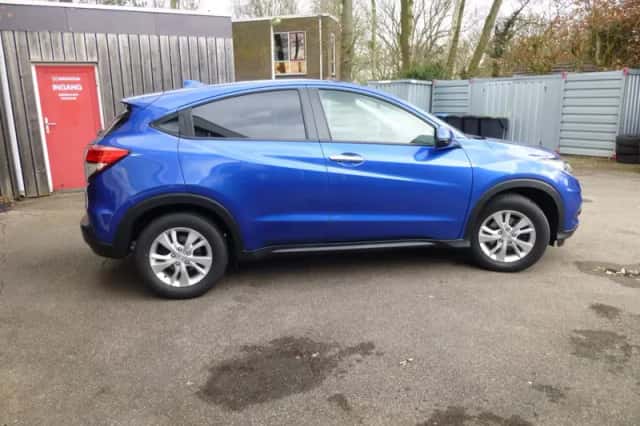 Honda HR-V (2019) thumbnail 4