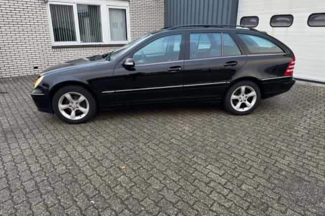 Mercedes-Benz C-Klasse (2007) thumbnail 2