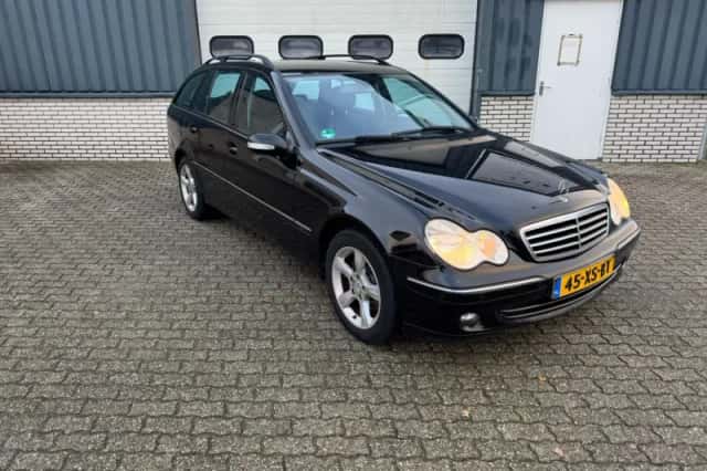 Mercedes-Benz C-Klasse (2007) thumbnail 4
