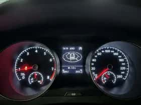 Volkswagen Golf thumbnail 29