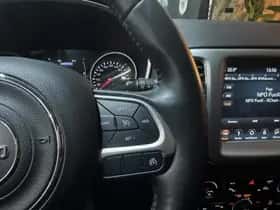 Jeep Compass thumbnail 24